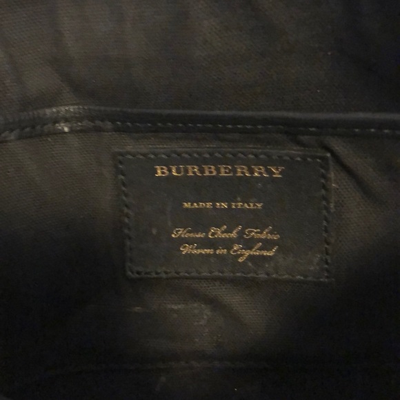Burberry Crossbody - Picture 2 of 8